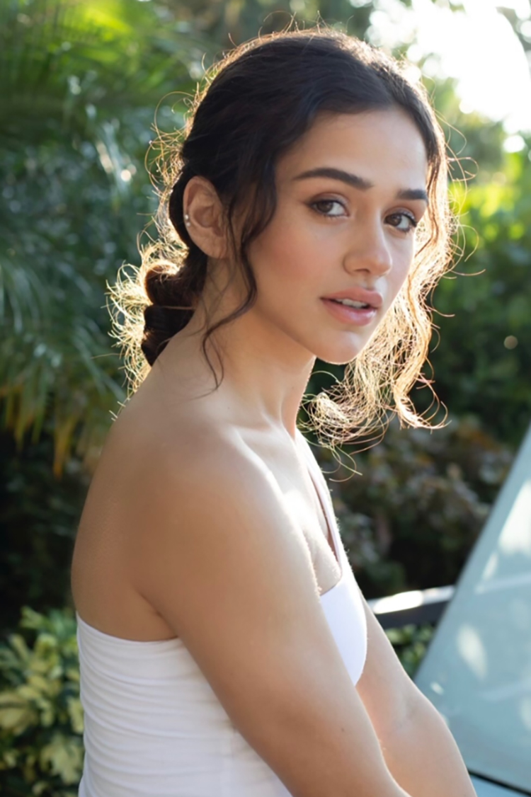 Female Model - Angie  - Fort Lauderdale - Miami - South Florida - Palm Beach - Las Olas Models and Talent Ft. Lauderdale - 6